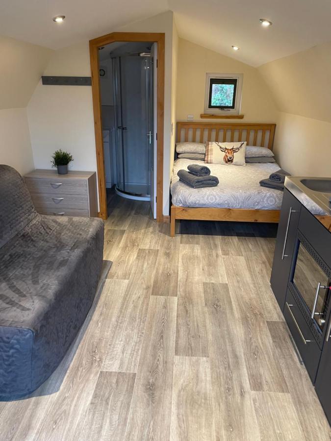 Morvan Pod & Hot Tub Fort William Exteriér fotografie